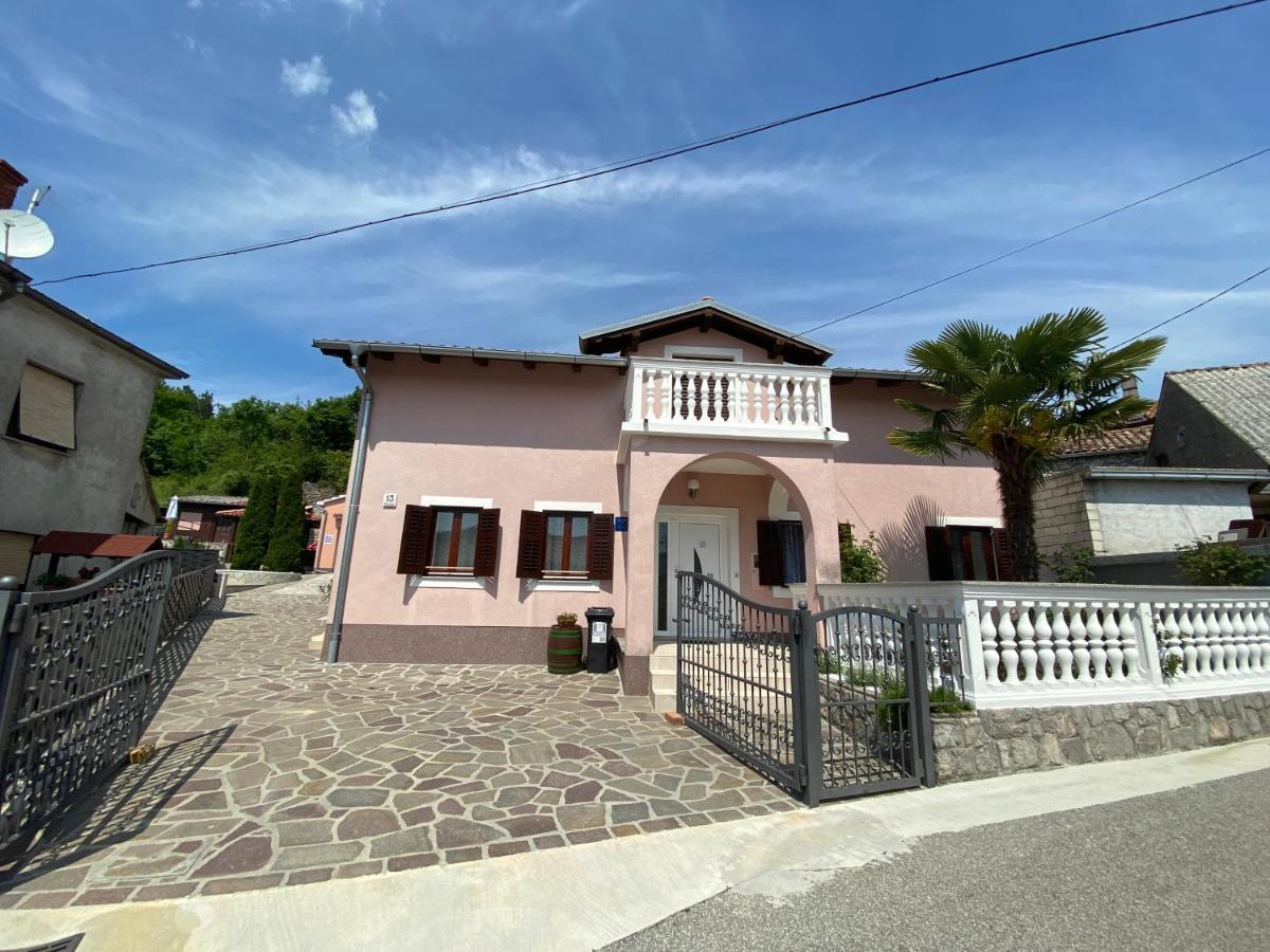 Holiday House Pasjak Sapjane Exterior foto